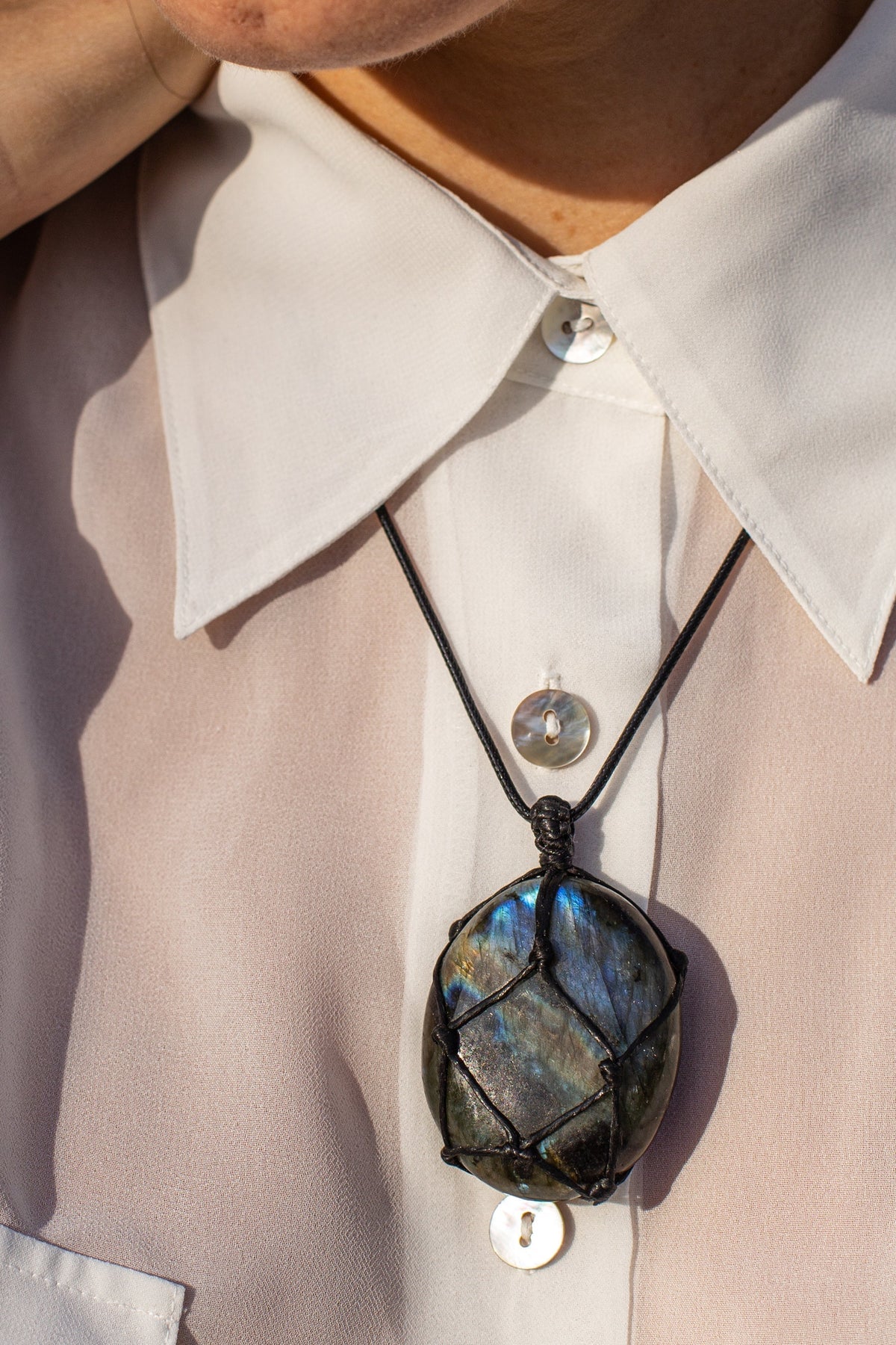 Unisex Dragon Heart Halskæde med Labradorit